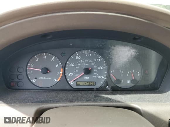 ✅ 2002 Mazda 626 LX • VIN: 1YVGF22C625301436 • Lot: 68753555. Listed on Copart with 147,202 mi. Free auction sales archive from the USA and detailed vehicle history report at DreamBid. Image 9.