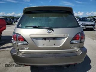 ✅ 2002 Lexus RX 300 • VIN: JTJHF10U620287418 • Лот: 73843024. Опубликован ранее на Copart с пробегом 111 588 миль. Бесплатный доступ к архиву аукционных продаж из США и подробный отчёт об истории автомобиля на DreamBid. Изображение 6.