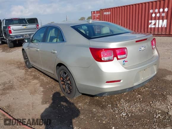 2014 Chevrolet Malibu LT with VIN 1G11E5SL6EF222193, listed as a IAAI auction lot 43409534 with 138,598 mi miles and . Bid and sale history available at DreamBid. Image 3.