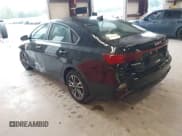 ✅ 2024 Kia Forte LXS • VIN: 3KPF24AD1RE811369 • Lot: 43248616. Wystawiony na IAAI z przebiegiem 19 350 mil. Bezpłatny archiwum sprzedaży aukcyjnych z USA i szczegółowy raport historii pojazdu na DreamBid. Zdjęcie 3.
