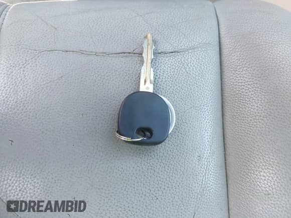 2014 Chevrolet Suburban LT z VIN 1GNSCJE05ER117100, wystawiony jako IAAI lot #42624986 z przebiegiem 198 729 mil mil oraz . Historia ofert i sprzedaży dostępna na DreamBid. Obrazek 11.