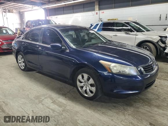✅ 2008 Honda Accord EX • VIN: 1HGCP26738A165024 • Лот: 92734605. Опубликован ранее на Copart с пробегом 186 015 миль. Бесплатный доступ к архиву аукционных продаж из США и подробный отчёт об истории автомобиля на DreamBid. Изображение 4.
