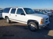 ✅ 1995 Chevrolet Suburban • VIN: 1GNFK16K1SJ454796 • Лот: 43668031. Опубликован ранее на IAAI с пробегом 212 637 миль. Бесплатный доступ к архиву аукционных продаж из США и подробный отчёт об истории автомобиля на DreamBid. Изображение 1.