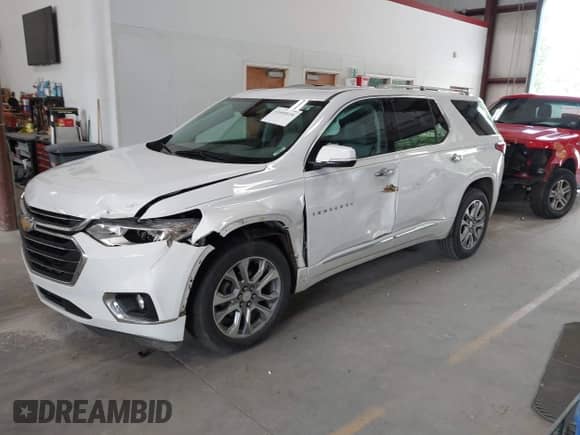2018 Chevrolet Traverse Premier с VIN 1GNERKKW0JJ101552, выставлен на аукционе IAAI как лот 42609036 с пробегом 130 667 миль миль и . История ставок и продаж доступна на DreamBid. Изображение 2.