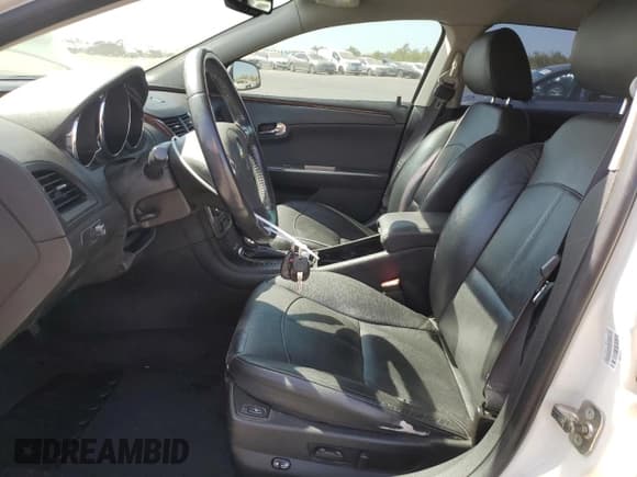 ✅ 2011 Chevrolet Malibu LTZ • VIN: 1G1ZE5E79BF386342 • Lot: 71819174. Listed on Copart with 94,272 mi. Free auction sales archive from the USA and detailed vehicle history report at DreamBid. Image 7.