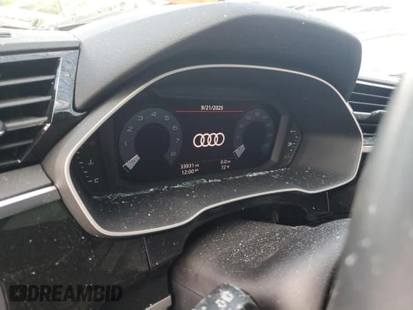 ✅ 2024 Audi Q3 S line Premium • VIN: WA1DECF3XR1050668 • Lot: 84288475. Listed on Copart with Not provided. Free auction sales archive from the USA and detailed vehicle history report at DreamBid. Image 9.