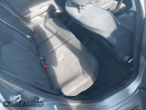 ✅ 2010 Honda Fit Sport • VIN: JHMGE8H41AS027685 • Lot: 42258914. Listed on IAAI with 193,498 mi. Free auction sales archive from the USA and detailed vehicle history report at DreamBid. Image 8.