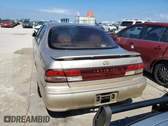 ✅ 1996 Infiniti I30 • VIN: JNKCA21D4TT308149 • Лот: 74897854. Опубликован ранее на Copart с пробегом Не указан. Бесплатный доступ к архиву аукционных продаж из США и подробный отчёт об истории автомобиля на DreamBid. Изображение 6.