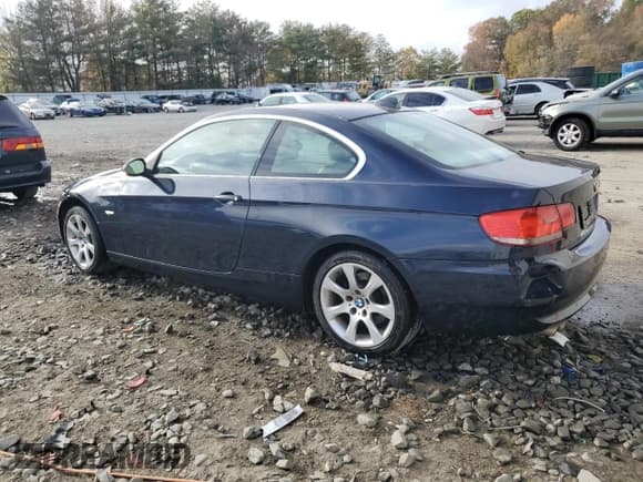 ✅ 2007 BMW 3 Series 328xi • VIN: WBAWC33567PD07278 • Лот: 90074035. Опубликован ранее на Copart с пробегом 190 681 миль. Бесплатный доступ к архиву аукционных продаж из США и подробный отчёт об истории автомобиля на DreamBid. Изображение 2.