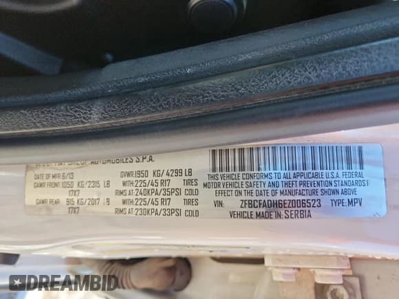 ✅ 2014 FIAT 500L Trekking • VIN: ZFBCFADH6EZ006523 • Lot: 86860965. Wystawiony na Copart z przebiegiem 99 598 mil. Bezpłatny archiwum sprzedaży aukcyjnych z USA i szczegółowy raport historii pojazdu na DreamBid. Zdjęcie 13.