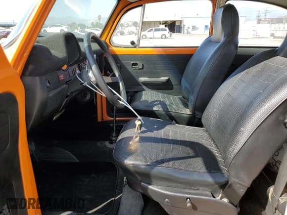 ✅ 1974 Volkswagen Beetle • VIN: 1342582192 • Lot: 61535715. Listed on Copart with 12,629 mi. Free auction sales archive from the USA and detailed vehicle history report at DreamBid. Image 7.