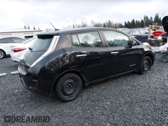 ✅ 2017 Nissan LEAF S • VIN: 1N4BZ0CP5HC308160 • Lot: 43820693. Listed on IAAI with 21,078 mi. Free auction sales archive from the USA and detailed vehicle history report at DreamBid. Image 4.