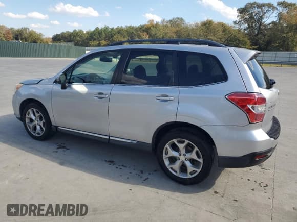 ✅ 2015 Subaru Forester Touring • VIN: JF2SJAWCXFH495252 • Лот: 92071515. Опубликован ранее на Copart с пробегом 142 081 миль. Бесплатный доступ к архиву аукционных продаж из США и подробный отчёт об истории автомобиля на DreamBid. Изображение 2.