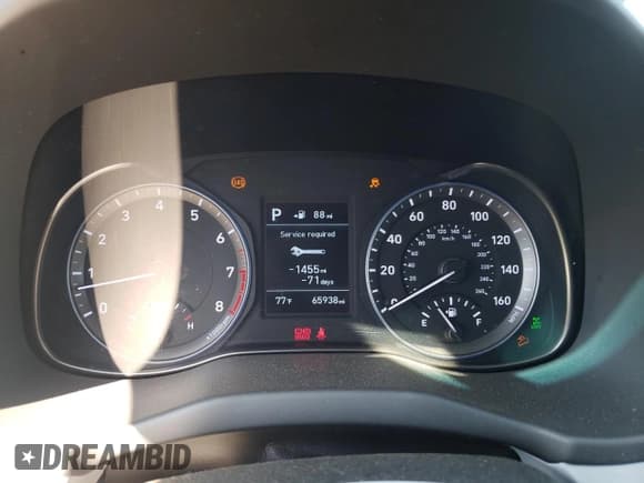 ✅ 2018 Hyundai Kona SE • VIN: KM8K1CAA6JU112662 • Лот: 66392313. Опубликован ранее на Copart с пробегом 65 938 миль. Бесплатный доступ к архиву аукционных продаж из США и подробный отчёт об истории автомобиля на DreamBid. Изображение 9.