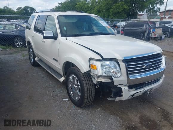 ✅ 2007 Ford Explorer Limited • VIN: 1FMEU75E37UA36271 • Lot: 42815055. Listed on IAAI with 138,945 mi. Free auction sales archive from the USA and detailed vehicle history report at DreamBid. Image 1.