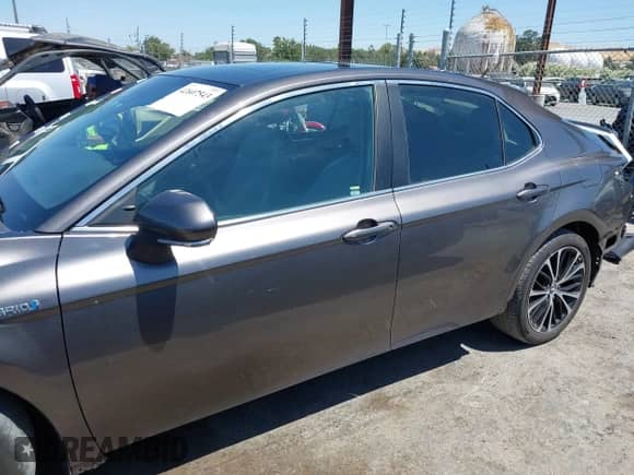 2020 Toyota Camry Hybrid SE с VIN 4T1J31AK4LU524262, выставлен на аукционе IAAI как лот 42607543 с пробегом 27 130 миль миль и . История ставок и продаж доступна на DreamBid. Изображение 15.