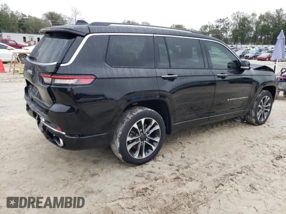 ✅ 2022 Jeep Grand Cherokee Overland • VIN: 1C4RJJDG5N8504022 • Lot: 46626695. Listed on Copart with 45,799 mi. Free auction sales archive from the USA and detailed vehicle history report at DreamBid. Image 3.