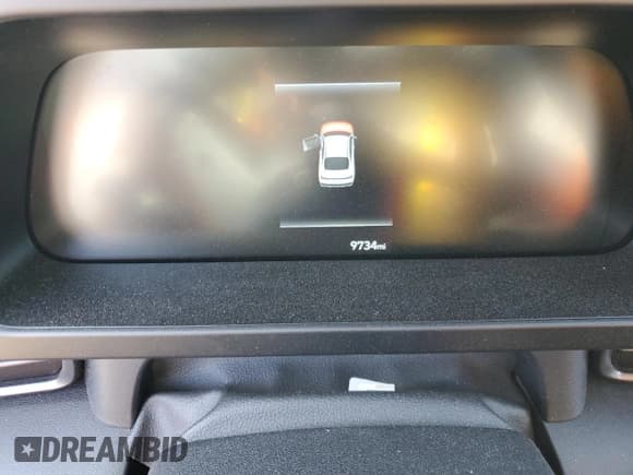 ✅ 2025 Hyundai Elantra SEL Sport • VIN: KMHLM4DG0SU927989 • Lot: 81046305. Listed on Copart with 9,734 mi. Free auction sales archive from the USA and detailed vehicle history report at DreamBid. Image 9.