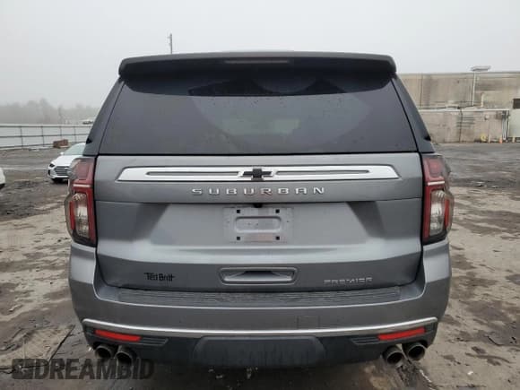 ✅ 2022 Chevrolet Suburban Premier • VIN: 1GNSKFKD9NR326119 • Lot: 82171323. Wystawiony na Copart z przebiegiem 23 203 mil. Bezpłatny archiwum sprzedaży aukcyjnych z USA i szczegółowy raport historii pojazdu na DreamBid. Zdjęcie 6.