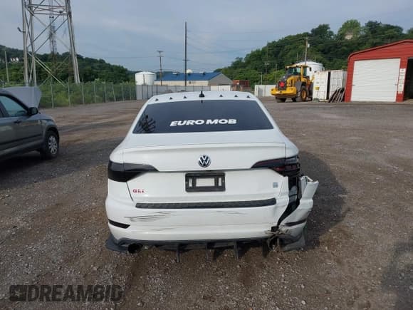 ✅ 2019 Volkswagen Jetta S • VIN: 3VW5T7BU0KM248929 • Lot: 42782955. Listed on IAAI with 65,179 mi. Free auction sales archive from the USA and detailed vehicle history report at DreamBid. Image 16.