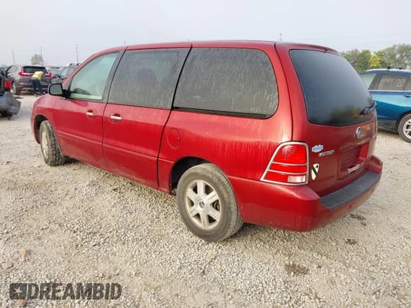 ✅ 2005 Mercury Monterey Convenience • VIN: 2MRZA21265BJ06214 • Lot: 43434647. Listed on IAAI with Not provided. Free auction sales archive from the USA and detailed vehicle history report at DreamBid. Image 3.