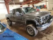 ✅ 2002 Chevrolet Silverado 2500HD LS • VIN: 1GCHK29102E189856 • Лот: 93117935. Опубликован ранее на Copart с пробегом Не указан. Бесплатный доступ к архиву аукционных продаж из США и подробный отчёт об истории автомобиля на DreamBid. Изображение 4.