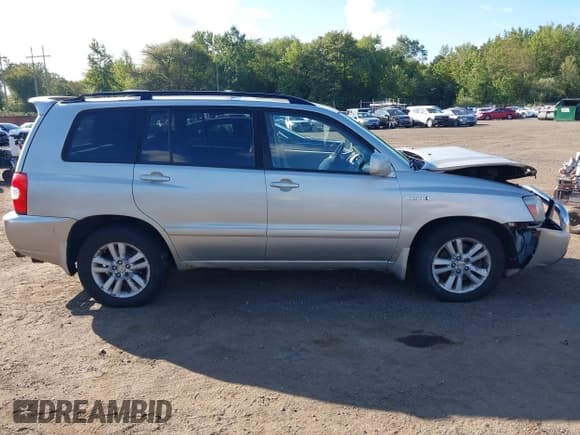 ✅ 2007 Toyota Highlander w/3rd Row • VIN: JTEEW21A570047277 • Лот: 43112921. Опубликован ранее на IAAI с пробегом 206 408 миль. Бесплатный доступ к архиву аукционных продаж из США и подробный отчёт об истории автомобиля на DreamBid. Изображение 13.