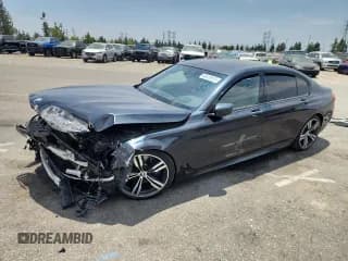 ✅ 2018 BMW 7 Series 740i • VIN: WBA7E2C51JG743436 • Lot: 65519575. Wystawiony na Copart z przebiegiem Nie podano. Bezpłatny archiwum sprzedaży aukcyjnych z USA i szczegółowy raport historii pojazdu na DreamBid. Zdjęcie 1.