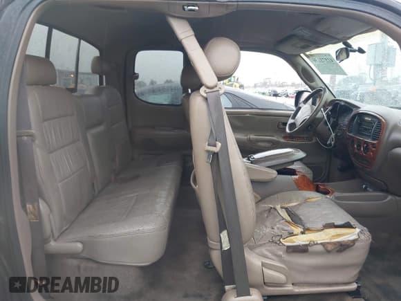 ✅ 2004 Toyota Tundra Limited • VIN: 5TBRT38144S455149 • Lot: 41573130. Listed on IAAI with 244,092 mi. Free auction sales archive from the USA and detailed vehicle history report at DreamBid. Image 8.