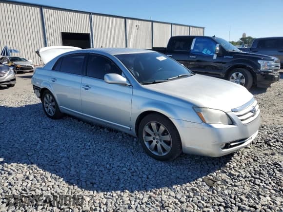 ✅ 2007 Toyota Avalon Limited • VIN: 4T1BK36B67U201784 • Лот: 92064695. Опубликован ранее на Copart с пробегом 233 491 миль. Бесплатный доступ к архиву аукционных продаж из США и подробный отчёт об истории автомобиля на DreamBid. Изображение 4.