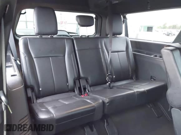 ✅ 2021 Ford Expedition Max XLT • VIN: 1FMJK1JT6MEA53786 • Lot: 42012347. Listed on IAAI with 74,517 mi. Free auction sales archive from the USA and detailed vehicle history report at DreamBid. Image 17.