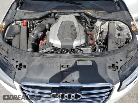 ✅ 2016 Audi A8 3.0T • VIN: WAU34AFD4GN012213 • Lot: 68127045. Wystawiony na Copart z przebiegiem 132 549 mil. Bezpłatny archiwum sprzedaży aukcyjnych z USA i szczegółowy raport historii pojazdu na DreamBid. Zdjęcie 11.