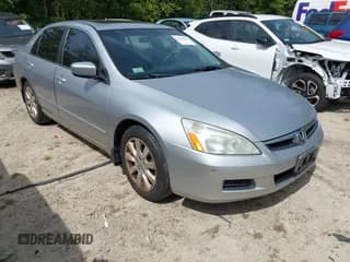✅ 2007 Honda Accord EX-L • VIN: 1HGCM66897A010503 • Lot: 43047933. Wystawiony na IAAI z przebiegiem 251 489 mil. Bezpłatny archiwum sprzedaży aukcyjnych z USA i szczegółowy raport historii pojazdu na DreamBid. Zdjęcie 1.