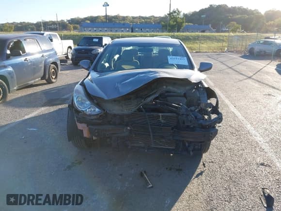 ✅ 2012 Hyundai Elantra GLS • VIN: 5NPDH4AE1CH126144 • Lot: 43511413. Listed on IAAI with 102,519 mi. Free auction sales archive from the USA and detailed vehicle history report at DreamBid. Image 12.