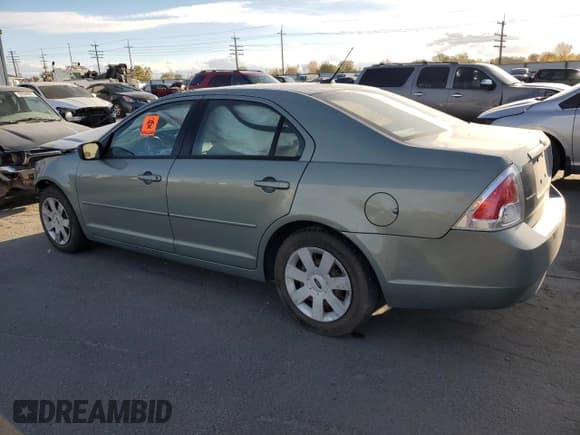 ✅ 2008 Ford Fusion S • VIN: 3FAHP06Z78R198145 • Lot: 91843615. Listed on Copart with 121,273 mi. Free auction sales archive from the USA and detailed vehicle history report at DreamBid. Image 2.