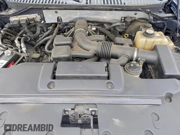 ✅ 2008 Ford Expedition Eddie Bauer • VIN: 1FMFU18518LA30246 • Lot: 95492685. Listed on Copart with 226,049 mi. Free auction sales archive from the USA and detailed vehicle history report at DreamBid. Image 12.