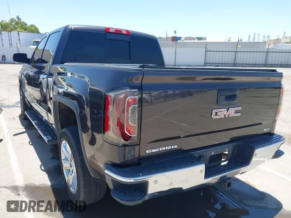 ✅ 2016 GMC Sierra 1500 SLT • VIN: 3GTP1NECXGG196952 • Лот: 42564780. Опубликован ранее на IAAI с пробегом 110 929 миль. Бесплатный доступ к архиву аукционных продаж из США и подробный отчёт об истории автомобиля на DreamBid. Изображение 3.
