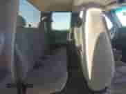 ✅ 2005 Chevrolet Silverado 1500 LS • VIN: 1GCEK19V15E228779 • Lot: 48576275. Wystawiony na Copart z przebiegiem Nie podano mil. Skorzystaj z bezpłatnego archiwum sprzedaży aukcyjnych z USA i zobacz szczegółowy raport historii pojazdu na DreamBid. Zdjęcie 11.