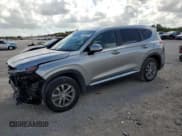 ✅ 2020 Hyundai Santa Fe SE • VIN: 5NMS23AD2LH186876 • Лот: 87452305. Опубликован ранее на Copart с пробегом 40 908 миль. Бесплатный доступ к архиву аукционных продаж из США и подробный отчёт об истории автомобиля на DreamBid. Изображение 1.