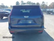 ✅ 2021 Cadillac Escalade • VIN: 1GYS4FKT6MR333998 • Lot: 43846400. Listed on IAAI with 140,123 mi. Free auction sales archive from the USA and detailed vehicle history report at DreamBid. Image 16.