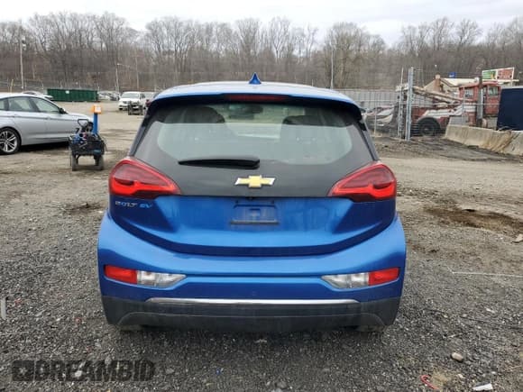 ✅ 2021 Chevrolet Bolt EV LT • VIN: 1G1FY6S00M4108726 • Lot: 48897155. Wystawiony na Copart z przebiegiem 142 422 mil. Bezpłatny archiwum sprzedaży aukcyjnych z USA i szczegółowy raport historii pojazdu na DreamBid. Zdjęcie 6.