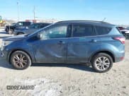 ✅ 2018 Ford Escape SE • VIN: 1FMCU9GD2JUA21484 • Lot: 41285765. Wystawiony na IAAI z przebiegiem 102 523 mil. Bezpłatny archiwum sprzedaży aukcyjnych z USA i szczegółowy raport historii pojazdu na DreamBid. Zdjęcie 14.