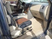 ✅ 2004 Ford F-150 XLT • VIN: 1FTPX14534NC28685 • Lot: 42117324. Wystawiony na IAAI z przebiegiem 171 627 mil. Bezpłatny archiwum sprzedaży aukcyjnych z USA i szczegółowy raport historii pojazdu na DreamBid. Zdjęcie 5.