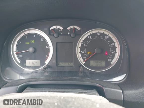 ✅ 2004 Volkswagen Jetta GLS • VIN: 3VWSE69M54M103255 • Lot: 43613933. Wystawiony na IAAI z przebiegiem 108 407 mil. Bezpłatny archiwum sprzedaży aukcyjnych z USA i szczegółowy raport historii pojazdu na DreamBid. Zdjęcie 7.