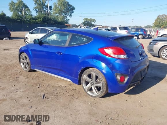 ✅ 2013 Hyundai Veloster Turbo • VIN: KMHTC6AE3DU146100 • Lot: 43121020. Listed on IAAI with 195,274 mi. Free auction sales archive from the USA and detailed vehicle history report at DreamBid. Image 3.