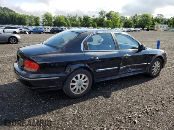 ✅ 2004 Hyundai Sonata GLS • VIN: KMHWF35H24A946301 • Lot: 63486185. Listed on Copart with 84,664 mi. Free auction sales archive from the USA and detailed vehicle history report at DreamBid. Image 3.