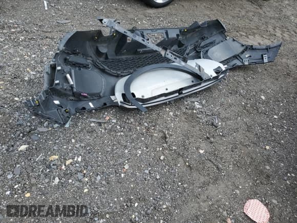 ✅ 2019 Jaguar E-Pace S • VIN: SADFJ2FX3K1Z63547 • Лот: 63861605. Опубликован ранее на Copart с пробегом 73 463 миль. Бесплатный доступ к архиву аукционных продаж из США и подробный отчёт об истории автомобиля на DreamBid. Изображение 13.