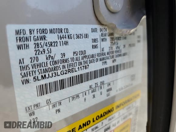 ✅ 2024 Lincoln Navigator Reserve • VIN: 5LMJJ3LG2REL11787 • Lot: 87360185. Wystawiony na Copart z przebiegiem 29 115 mil. Bezpłatny archiwum sprzedaży aukcyjnych z USA i szczegółowy raport historii pojazdu na DreamBid. Zdjęcie 13.