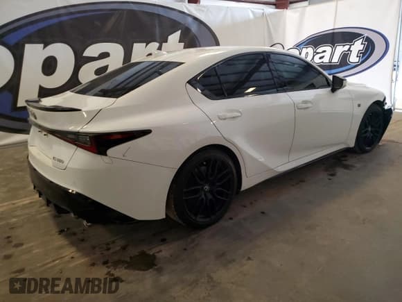 ✅ 2023 Lexus IS 500 F Sport Performance • VIN: JTHAP1D2XP5003226 • Lot: 85361595. Wystawiony na Copart z przebiegiem 30 239 mil. Bezpłatny archiwum sprzedaży aukcyjnych z USA i szczegółowy raport historii pojazdu na DreamBid. Zdjęcie 3.