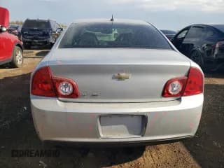 ✅ 2010 Chevrolet Malibu 1LS • VIN: 1G1ZB5EB5AF137094 • Lot: 76660244. Wystawiony na Copart z przebiegiem 125 744 mil. Bezpłatny archiwum sprzedaży aukcyjnych z USA i szczegółowy raport historii pojazdu na DreamBid. Zdjęcie 6.